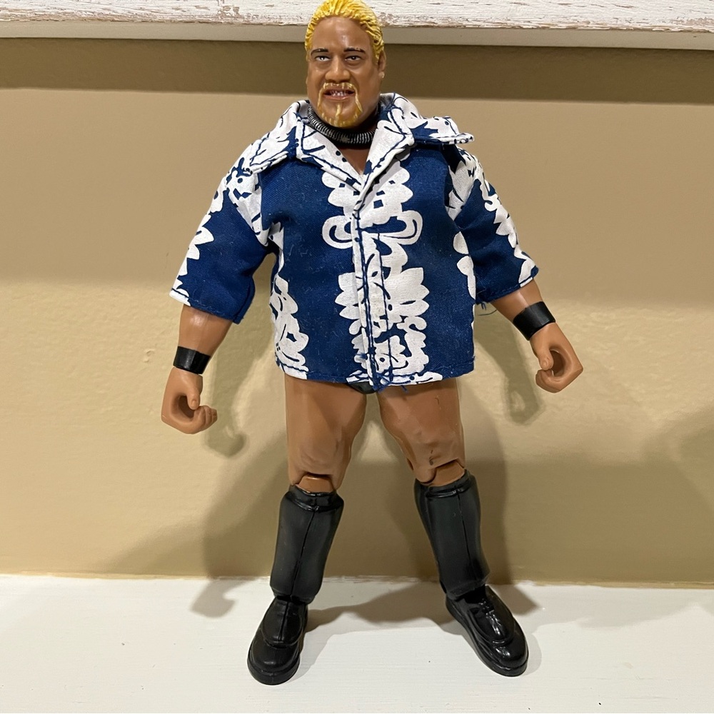 WWE Rikishi Jakks Titan Tron Live Series 9 Rare Wrestling Action Figure Toy